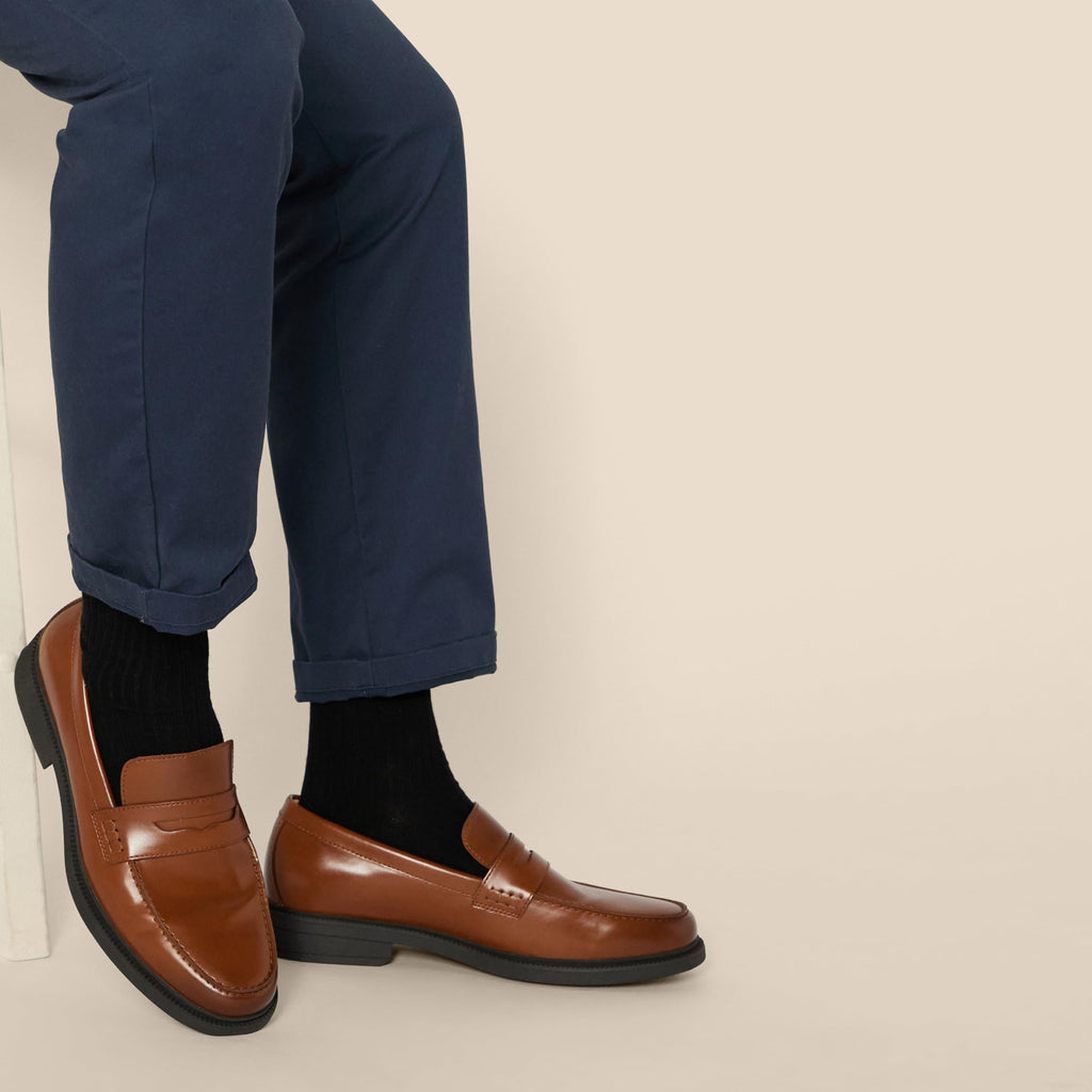 Amazon Essentials Men's Classic Penny Loafers Dress Shoes
