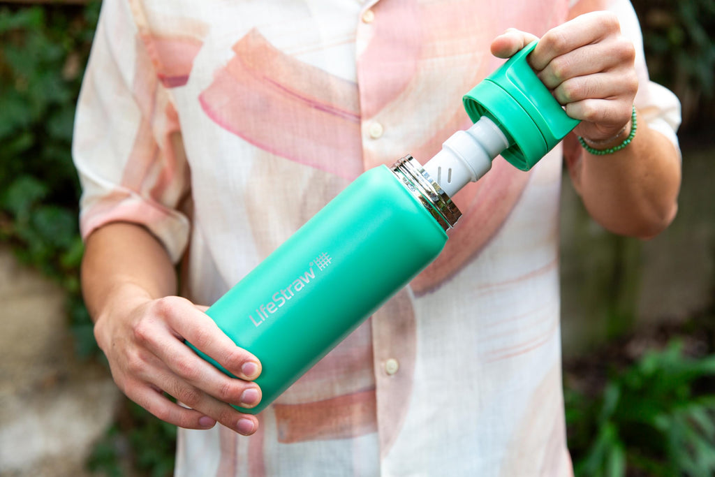 LifeStraw Go Series — Water Bottle Stainless Steel Bottle, 18oz, Aegan Sea, Removes Bacteria, Parasites, Microplastics, Improves Taste