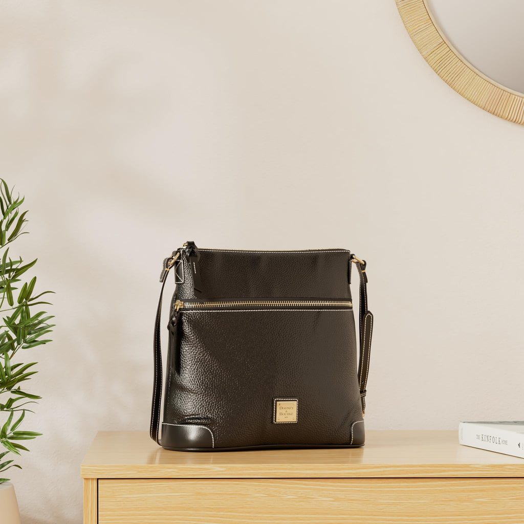 Dooney & Bourke Women's Crossbody in Pebble Grain Leather, Large Handbag with Adjustable Shoulder Strap