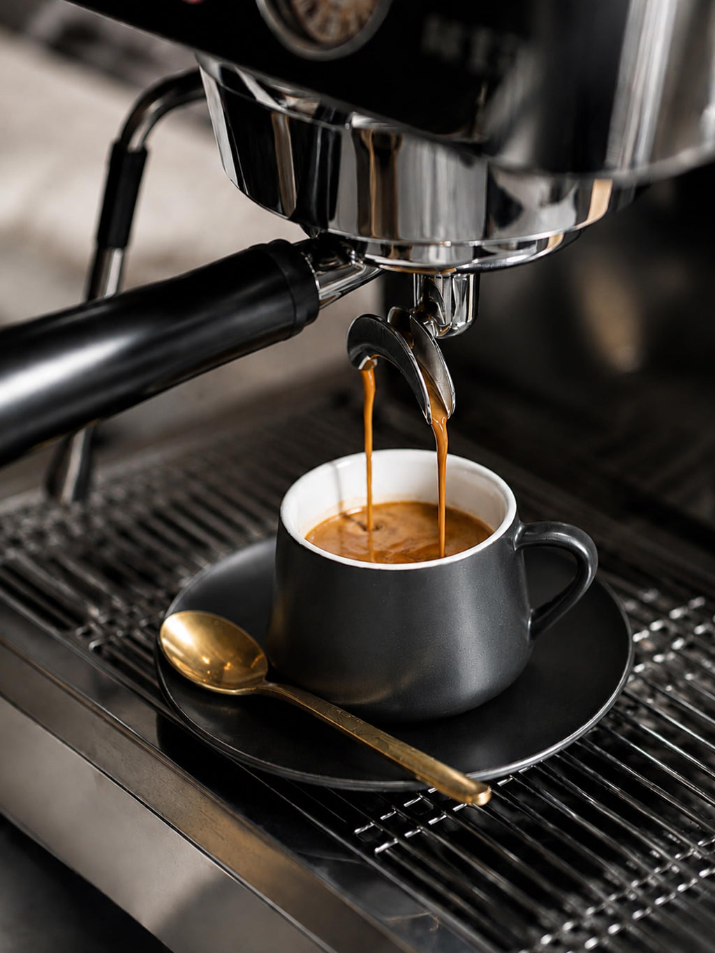 YHOSSEUN Ceramic Espresso Cups Set of 6, 4 OZ Expresso Shots Cup with Stand, Saucers & Spoons, Small Coffee Cup Demitasse Cups for Father's Day, Espresso Accessories for Machine, Black
