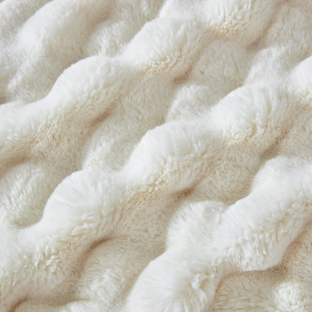 50x60 Inches Ultra-Soft Fuzzy Faux Fur Plush Throw Blanket - Thick, Warm Sherpa for Couch, Sofa, Bedroom, Camping - Decorative Blanket for Cozy Warmth, Bubble Grey