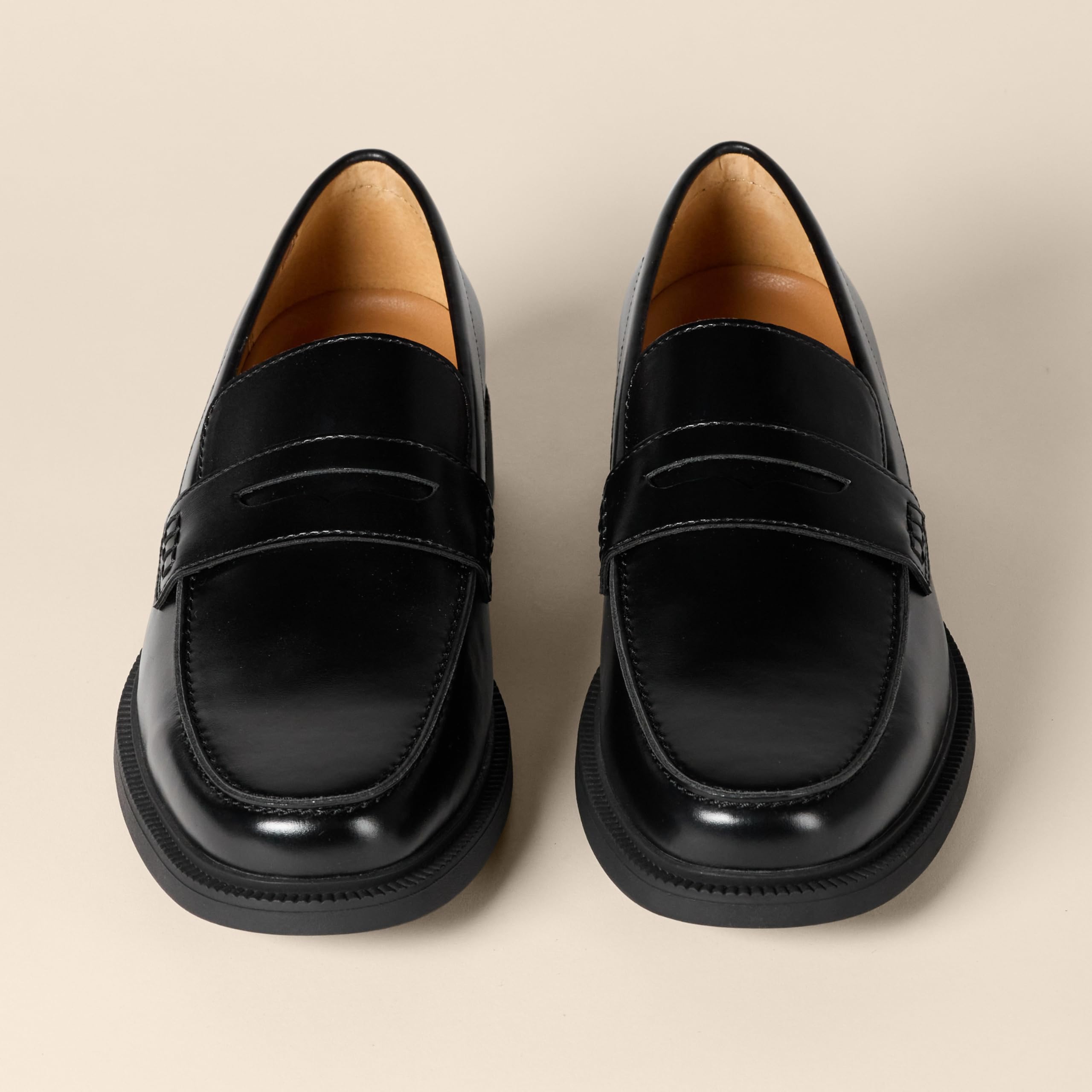 Amazon Essentials Men's Classic Penny Loafers Dress Shoes