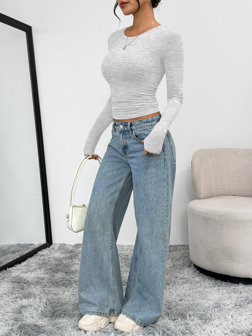 Trendy Queen Womens Long Sleeve T-Shirts Basic Crop Tops 2026 Spring Fashion Outfits Going Out Winter Clothes