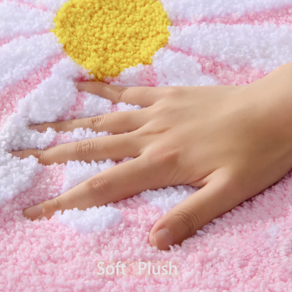 QJHOMO Beige Bathroom Rugs Cute Daisy Bath Mat White and Yellow Flower Decor Rug Non Slip Floor Carpet Microfiber Bathmat Super Absorbent Machine Washable Bathtub Mats for Shower (16x24 inch)