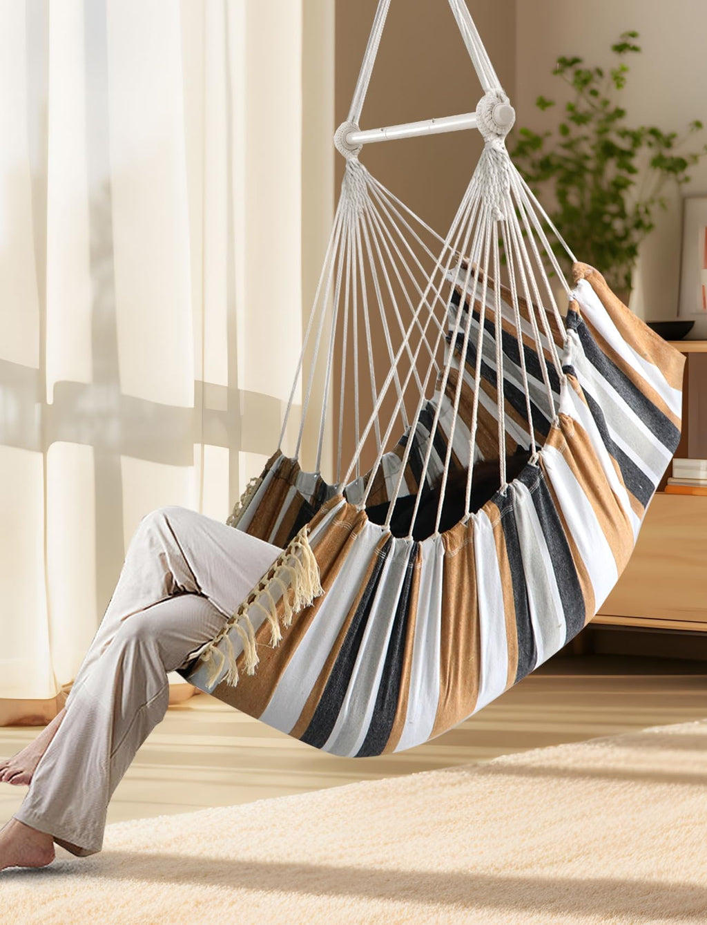 Chihee Hammock Chair Hanging Swing Max 500 Lbs 2 Cushions Included Metal Spreader Bar with Anti-Slip Grooves Portable Hanging Chair Side Pocket Large Macrame Bohemian Chair Indoor Outdoor | Hanging Swing with Anti-Slip Grooves Portable Hanging Chair Side