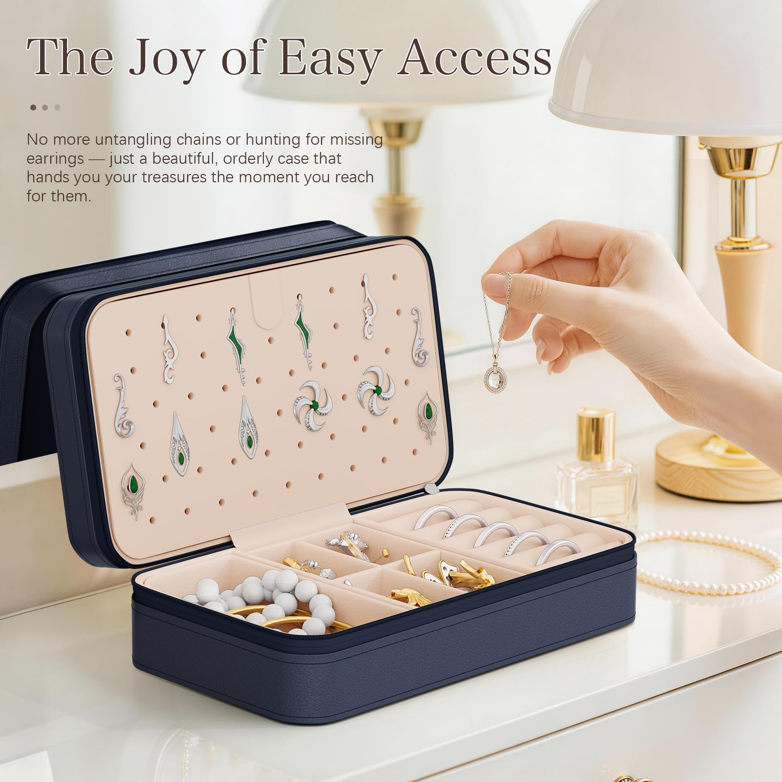 DesignSter Travel Jewelry Box, PU Leather Portable Jewelry Case, Small Jewelry Boxes for Gifts, Travel Jewelry Organizer for Women Rings Earrings Necklaces Bracelets (Avocado Green)