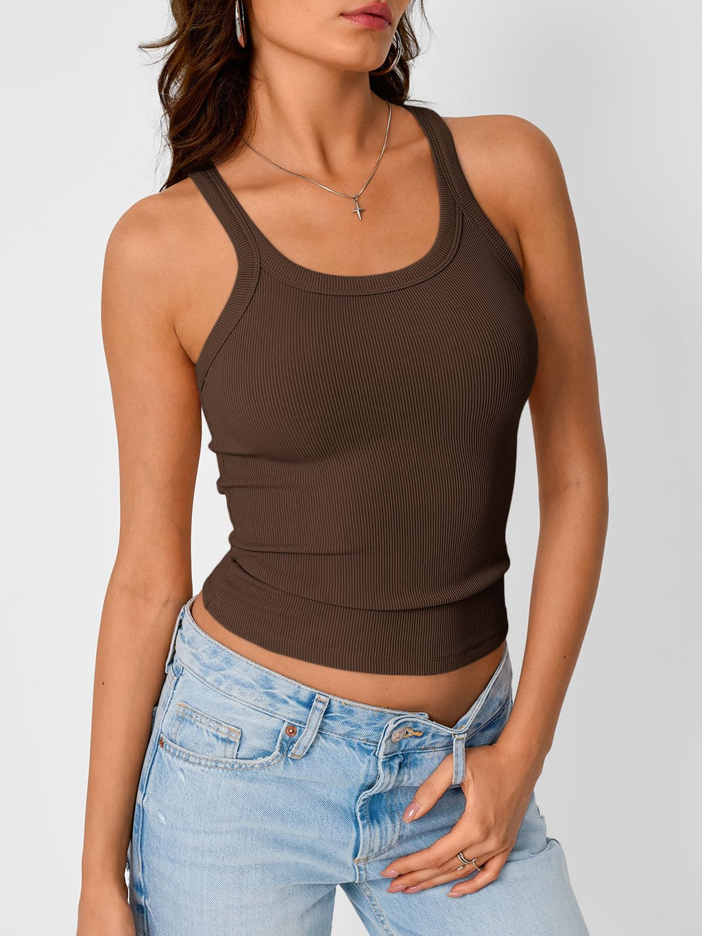 Trendy Queen Women's Tank Tops Crop Camisole Summer Fashion Sleeveless Ribbed Workout Basic Going Out Gym Spring Clothes 2026