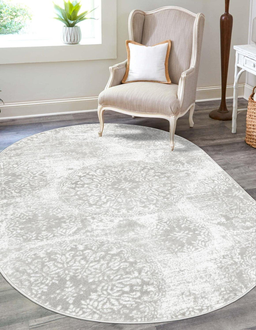 Unique Loom Sofia Collection Area Rug - Grand (2' 2" x 3' 1" Rectangle, Beige/ Ivory)