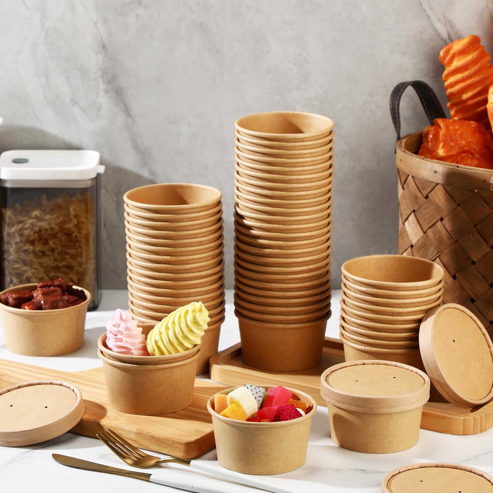 Fulmoon 100 Pack Paper Soup Containers with Lids Disposable Paper Food Containers with Vented Lid Kraft Ice Cream Cake Dessert Cups Soup Bowl for Party Hot Food Fruit Microwave(4 oz,Brown)