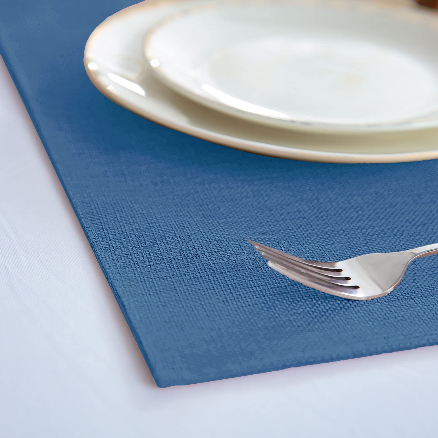 Cloth Placemats Set of 8, Linen Type Fabric Placemats Machine Washable Heat Resistant Placemats Wrinkle Free Thick Polyester Kitchen Place Mats for Dining Table (Beige)