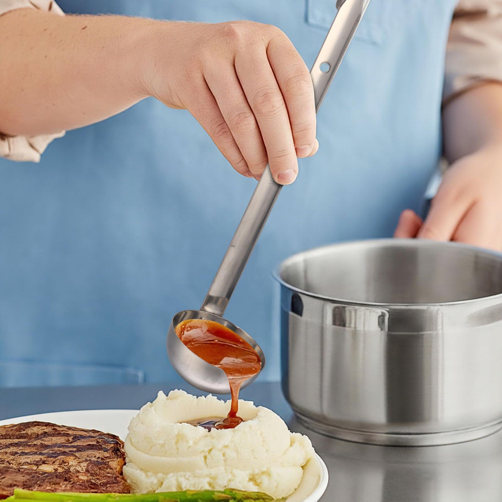 meekoo 1 Pieces Stainless Steel Ladle Soup Handle Ladle with Pouring Rim for Kitchen Cooking Soup Sauce (1 oz)