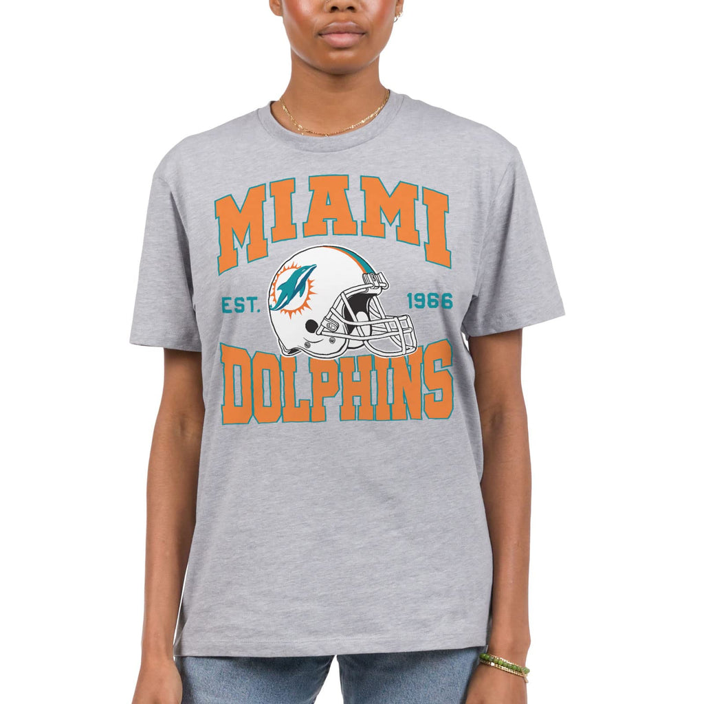 Junk Food Clothing x NFL - Team Helmet - Short Sleeve Fan Shirt for Men and Women - Officially Licensed NFL Apparel