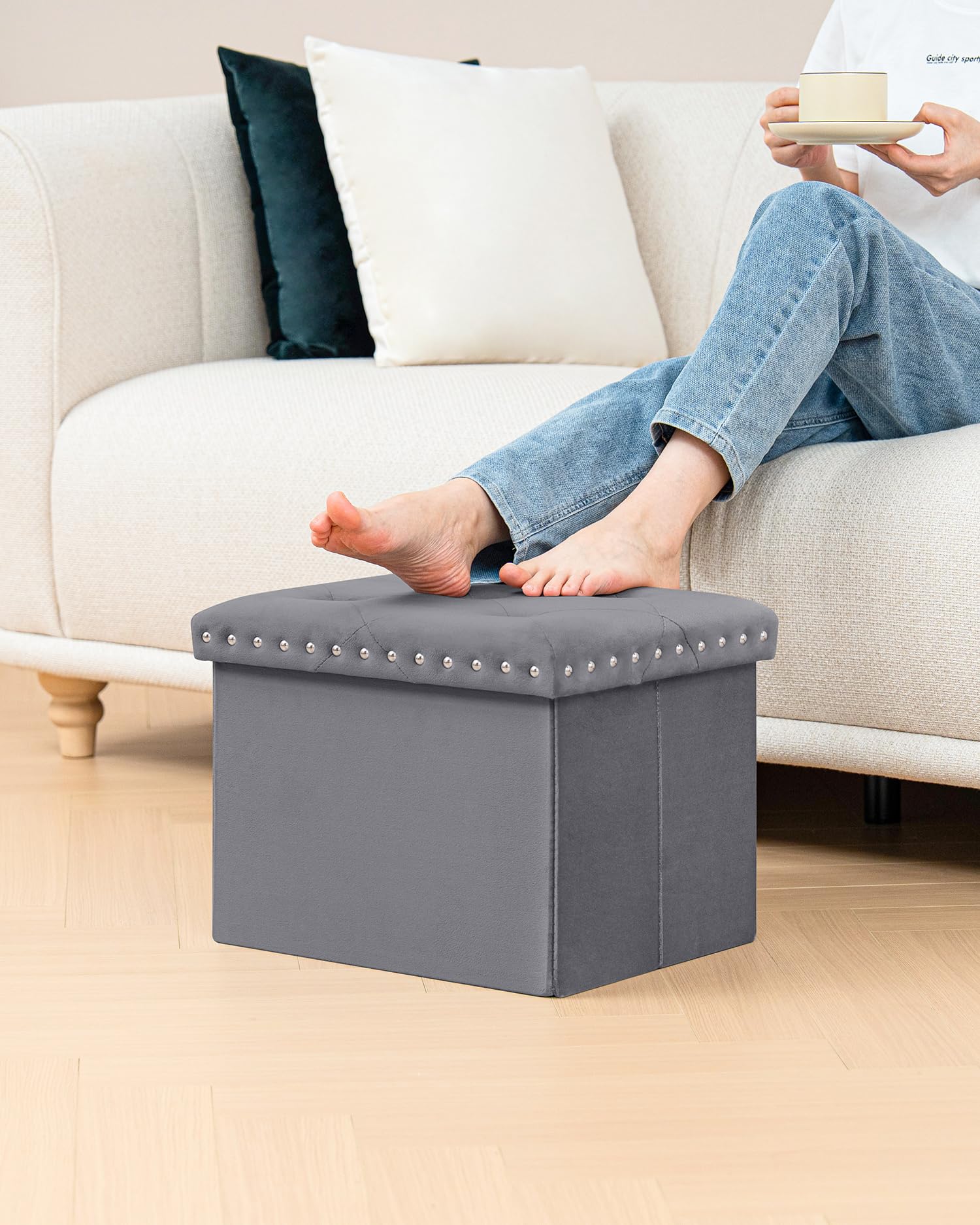 B FSOBEIIALEO Storage-Ottoman Cube-Folding Tufted - Ottomans with Storage, Coffee Table Top Cover, Storage Boxes Footrest Stool for Bedroom, Luxury Velvet Fabric 15.7 Inches Black