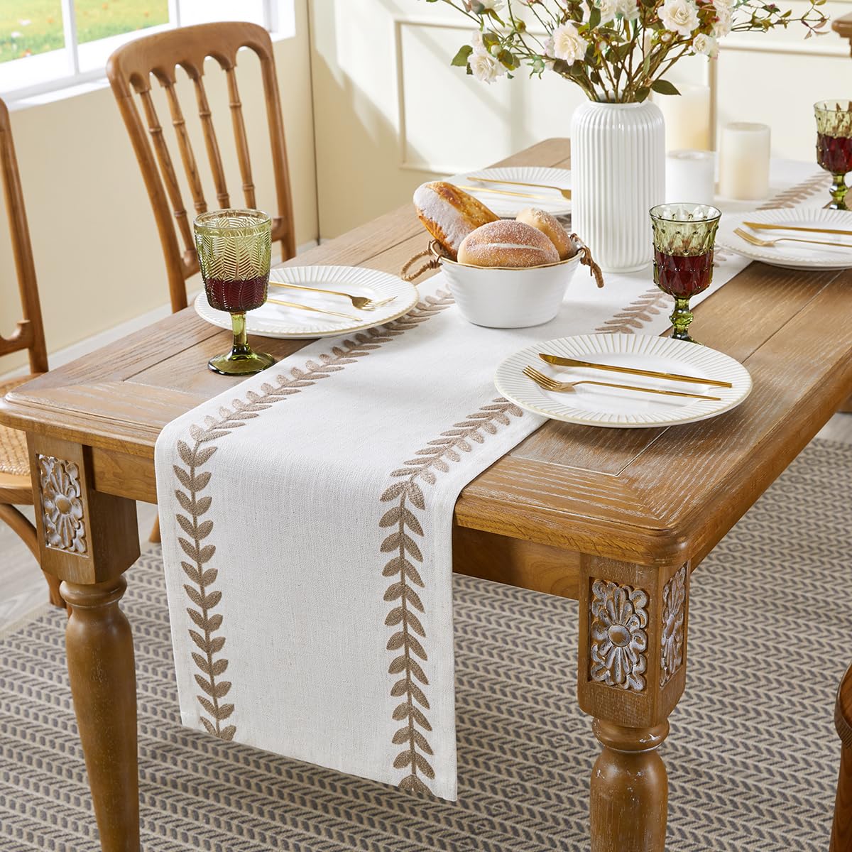 Wracra Embroidered Placemats, 13 x 18 Inch Set of 4 Placemats, Irregular Willow Rustic Place Mats for Kitchen Table and Heat Resistant, Blue 4PCS