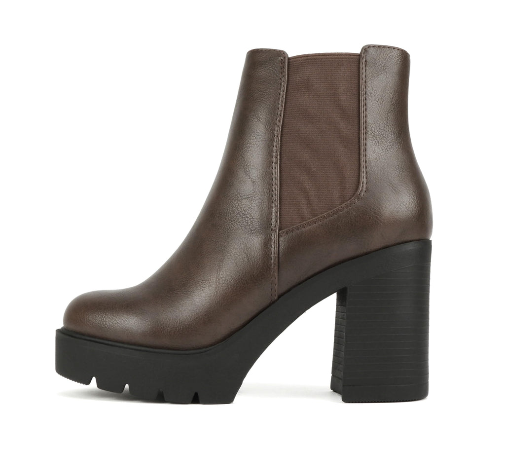 Soda EDITOR ~ Women Lug Sole High Heel Chelsea Fashion Ankle Boot w/Double Elastic Gore