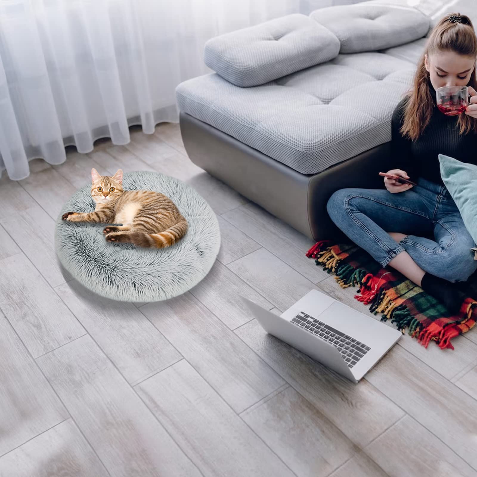Nisrada Cat Beds for Indoor Cats,15.7 Inch Small Cats Beds, Washable-Round Pet Bed for Puppy and Kitten with Slip-Resistant Bottom