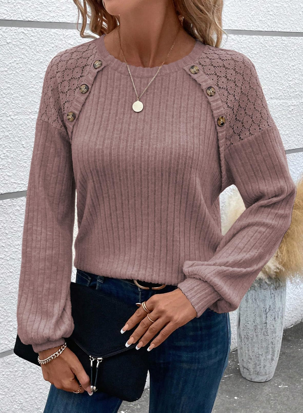 Acelitt Womens Fall Long Sleeve Tunic Tops Casual Crew Neck Dressy Shirt Lace Patchwork Blouses Pullover Sweaters