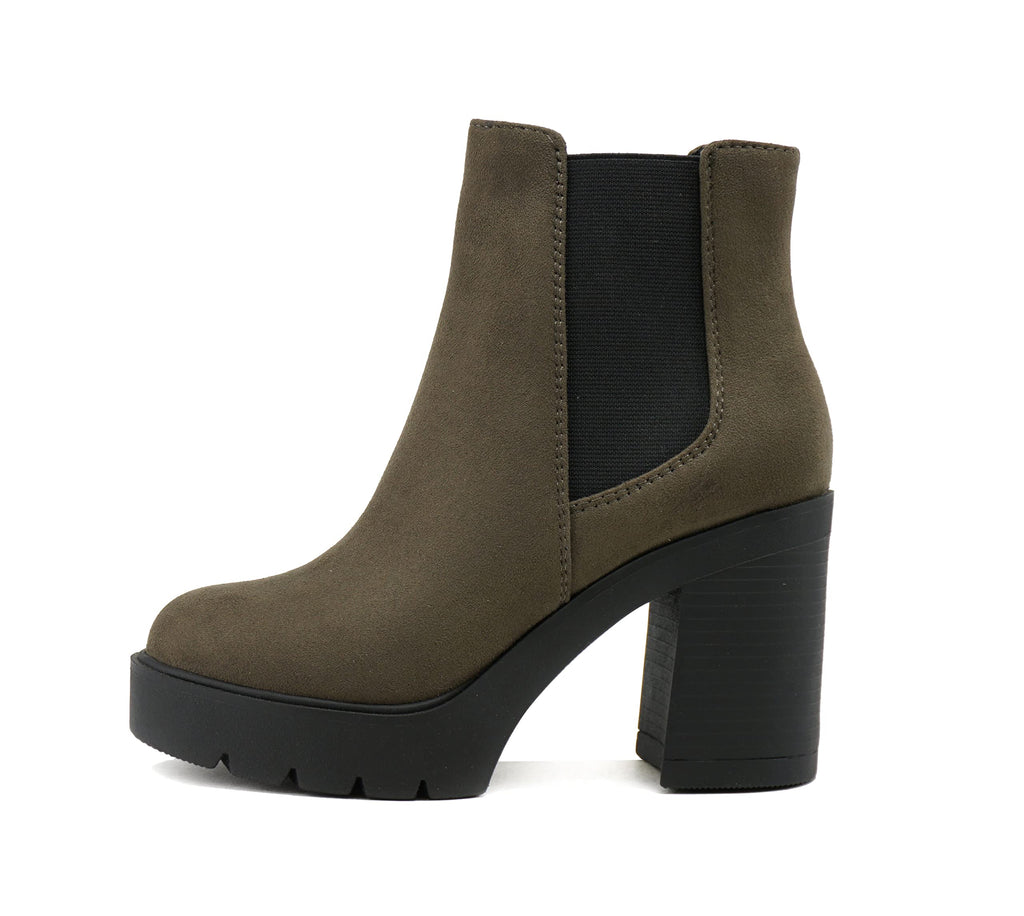 Soda EDITOR ~ Women Lug Sole High Heel Chelsea Fashion Ankle Boot w/Double Elastic Gore