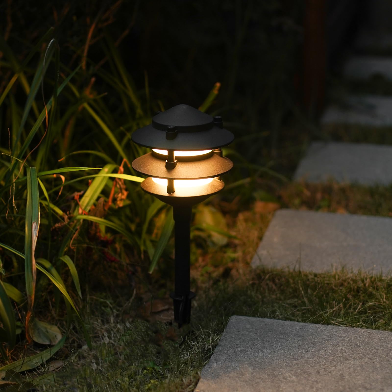 GOODSMANN Landscape Lighting 4PK Pathway Lights Low Voltage 2.2 Watt LED 12V AC Landscape Lights 30 Lumen Warm White with Cable Connectors Metal Stakes 9122-21102-04A