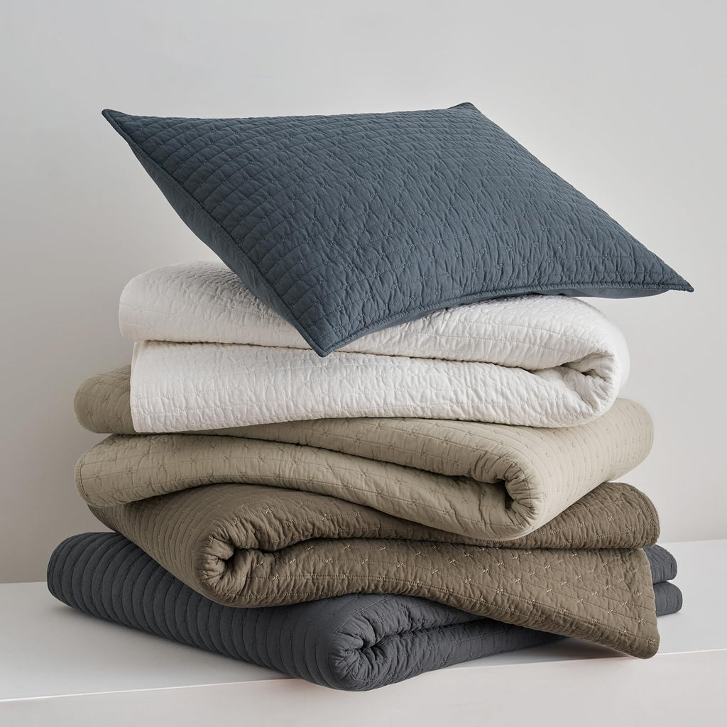 EVERGRACE Cotton Border Frame Tack-Stitch Quilt Bedding Set Queen Size, Coastal Oversized 3 Pieces Lightweight Bedspread Coverlet for All Season, with 2 Matching Shams, Blue Linen