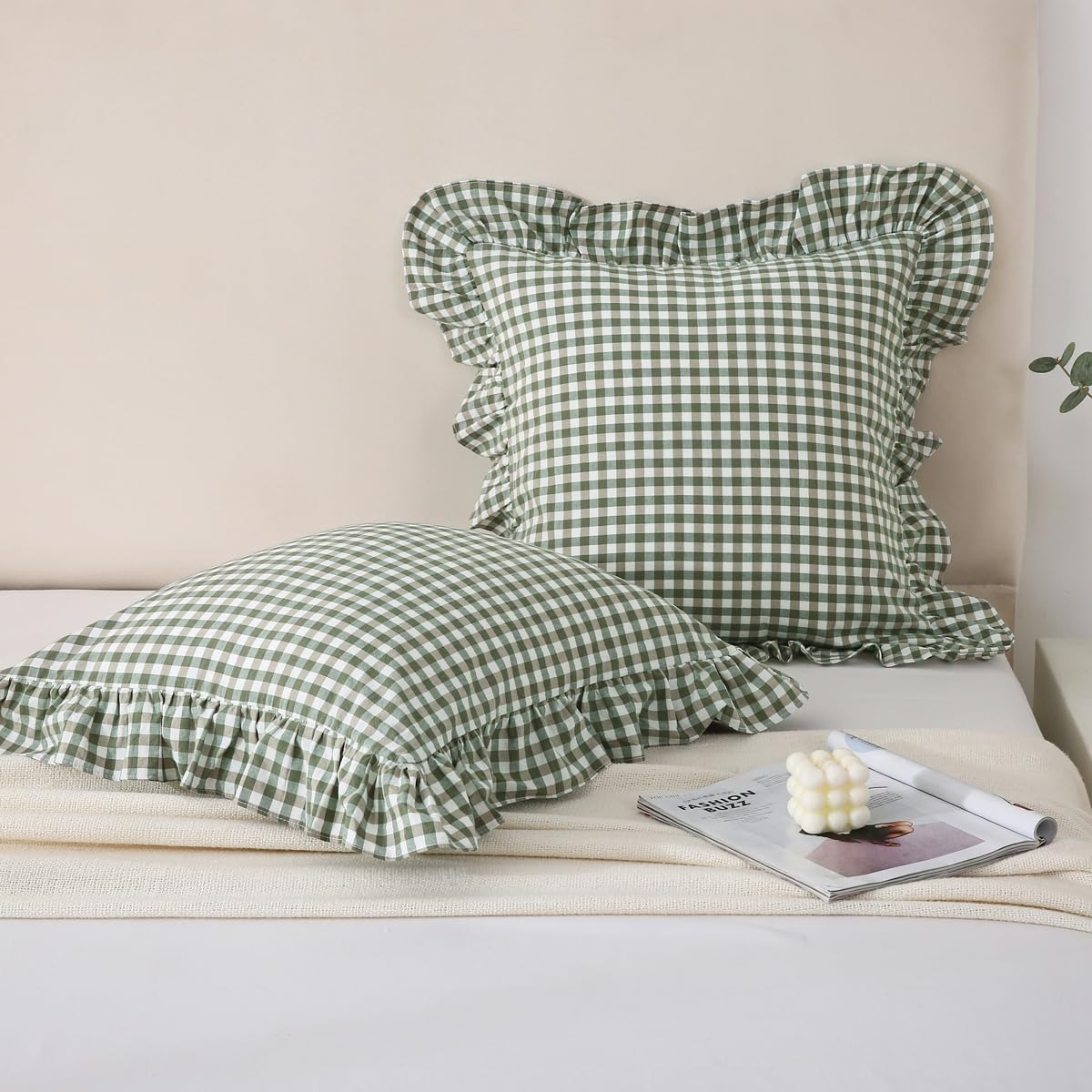 Silnuo Green/White Plaid Ruffled Queen Size Pillow Shams Set of 2,Washed Cotton Shabby Checkered Gingham Farmhouse Bed Pillow Covers 20"x30"