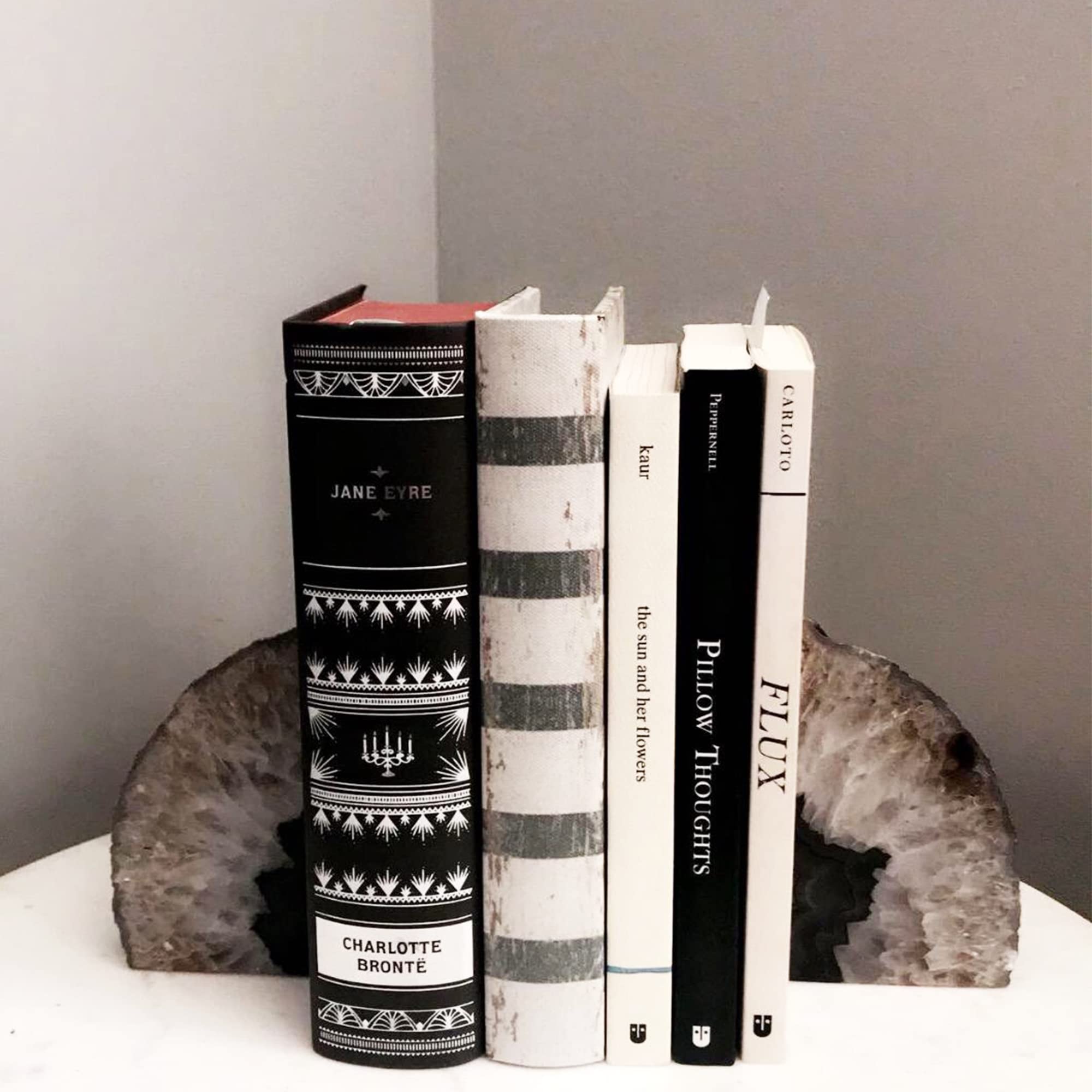 JIC Gem Black Agate Geode Bookends 2-3 Lbs Anti-Slip Rubber Pads Heavy Duty | 1Pair Natural Black Agate Crystal Decor for Shelves & Desk, Unique Small Stone Book Holder Gift for Office & Home Decoration