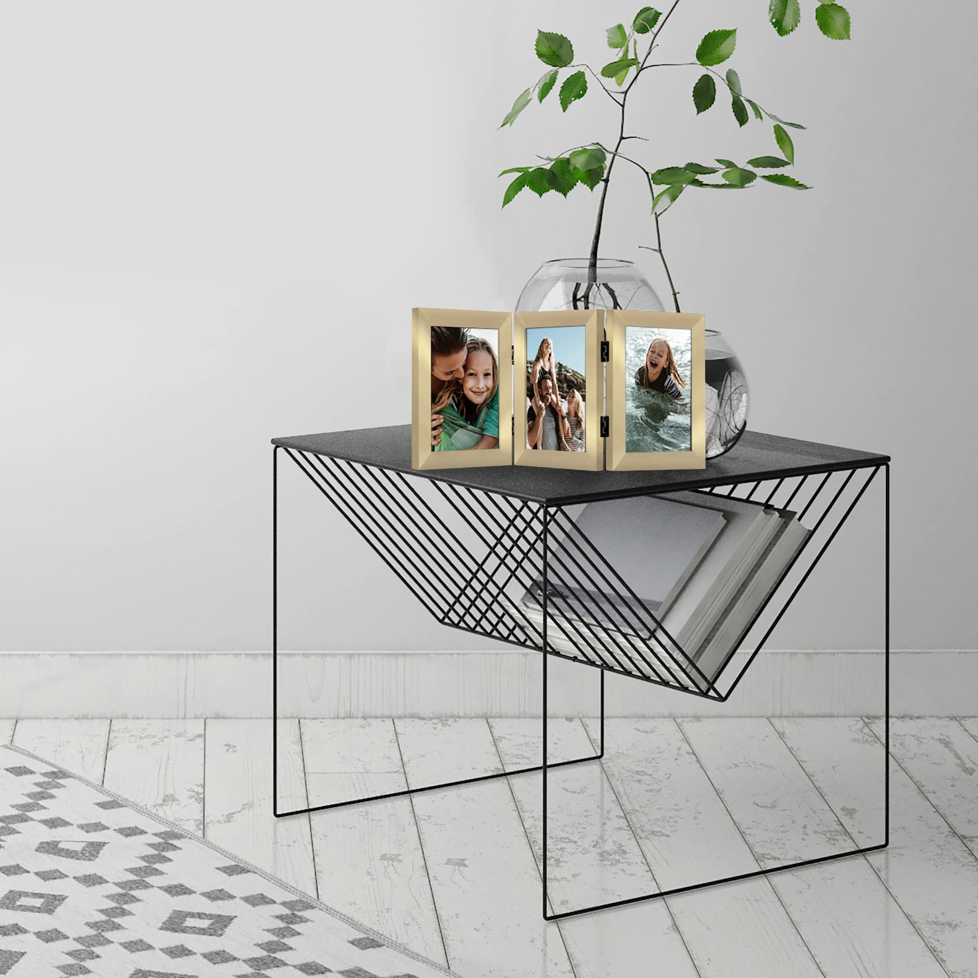 Americanflat Hinged 4x6 Picture Frame with Shatter-Resistant Glass - Double Picture Frames with Engineered Wood - Signature Collection - Photo Frame for Tabletop Display - Black
