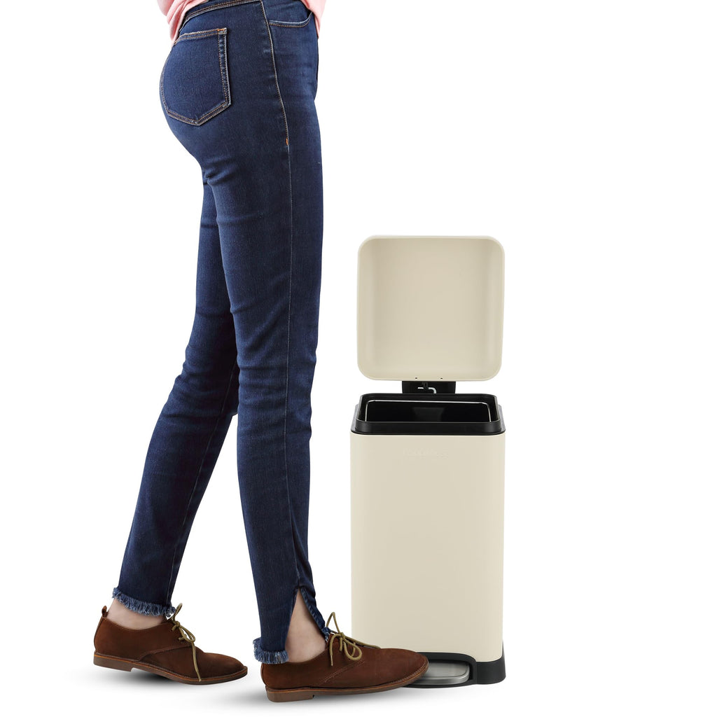 happimess HPM1012B Betty Retro Mini 3.2-Gallon Step-Open Trash Can with Soft-Close Lid, Modern, Minimalistic, Fingerprint Proof for Home, Kitchen, Laundry Room, Office, Bedroom, Bathroom, Black