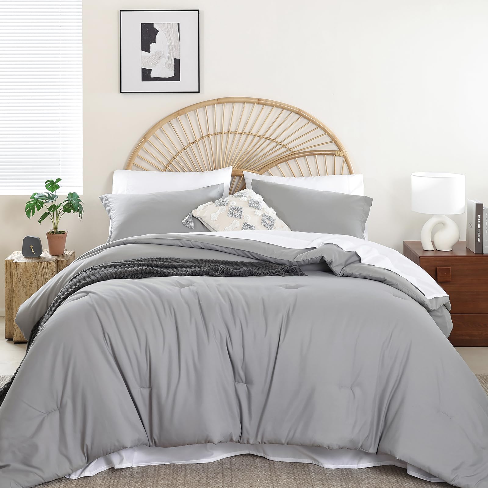 weigelia Twin Comforter Set 5 Pieces Beige Bed in A Bag Soft Queen Bedding Set Lightweight Comforter Set for Women and Men（Comforters, Flat & Fitted Sheets, Pillowcases & Shams）