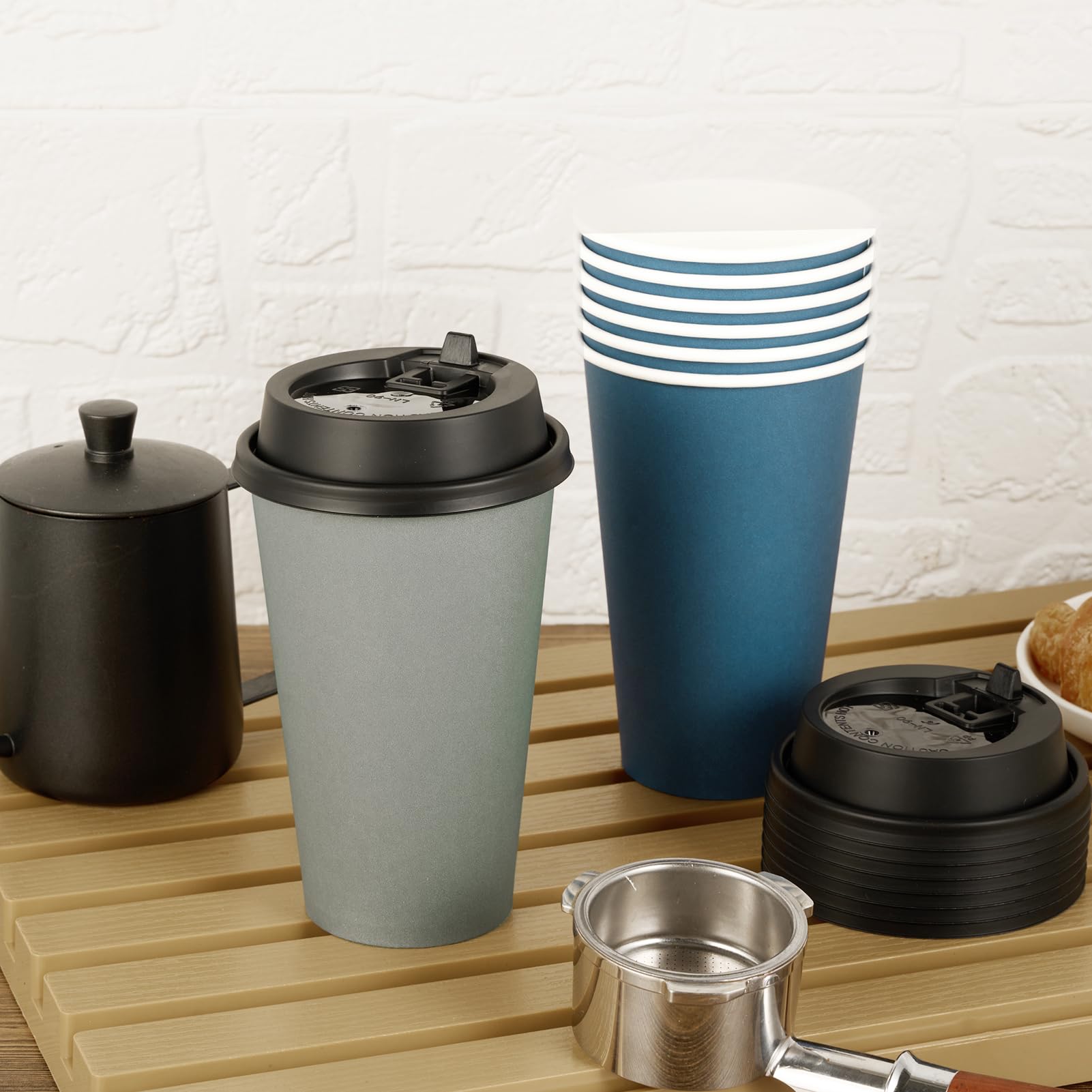 LITOPAK 100 Pack 10 oz Disposable Paper Coffee Cups with Lids for Coffee, Water, Juice, or Tea, Blue and Gray Hot Paper Cups for Home, Restaurant, Store, and Cafe