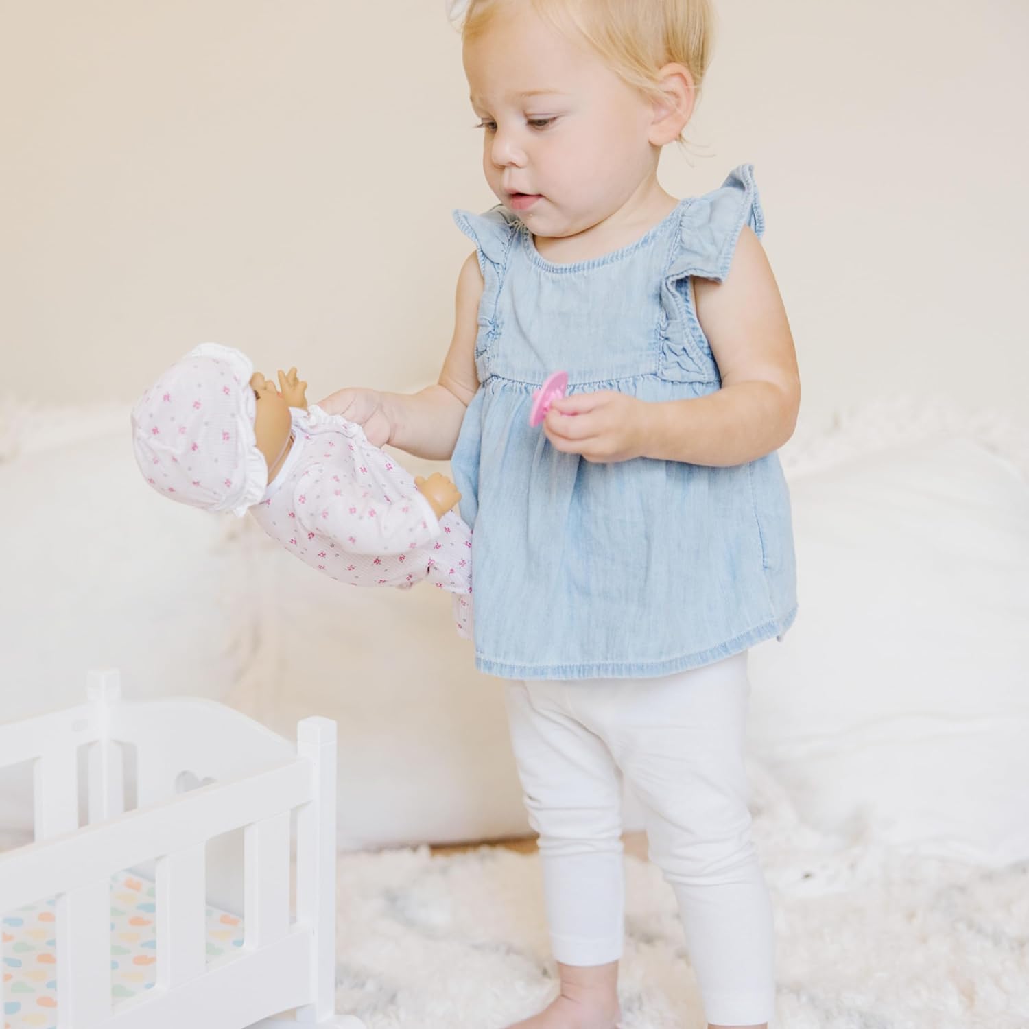 Melissa & Doug Wooden Play Cradle for Dolls - Baby Doll Crib and Baby Doll Bed with Mattress, Doll Accessories for Pretend Play and Stuffed Animals, Ages 3+