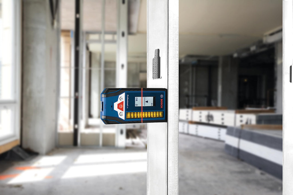 BOSCH LR1 500 Ft Green-Beam Rotary Laser Receiver, Includes Mounting Bracket & 9V Battery