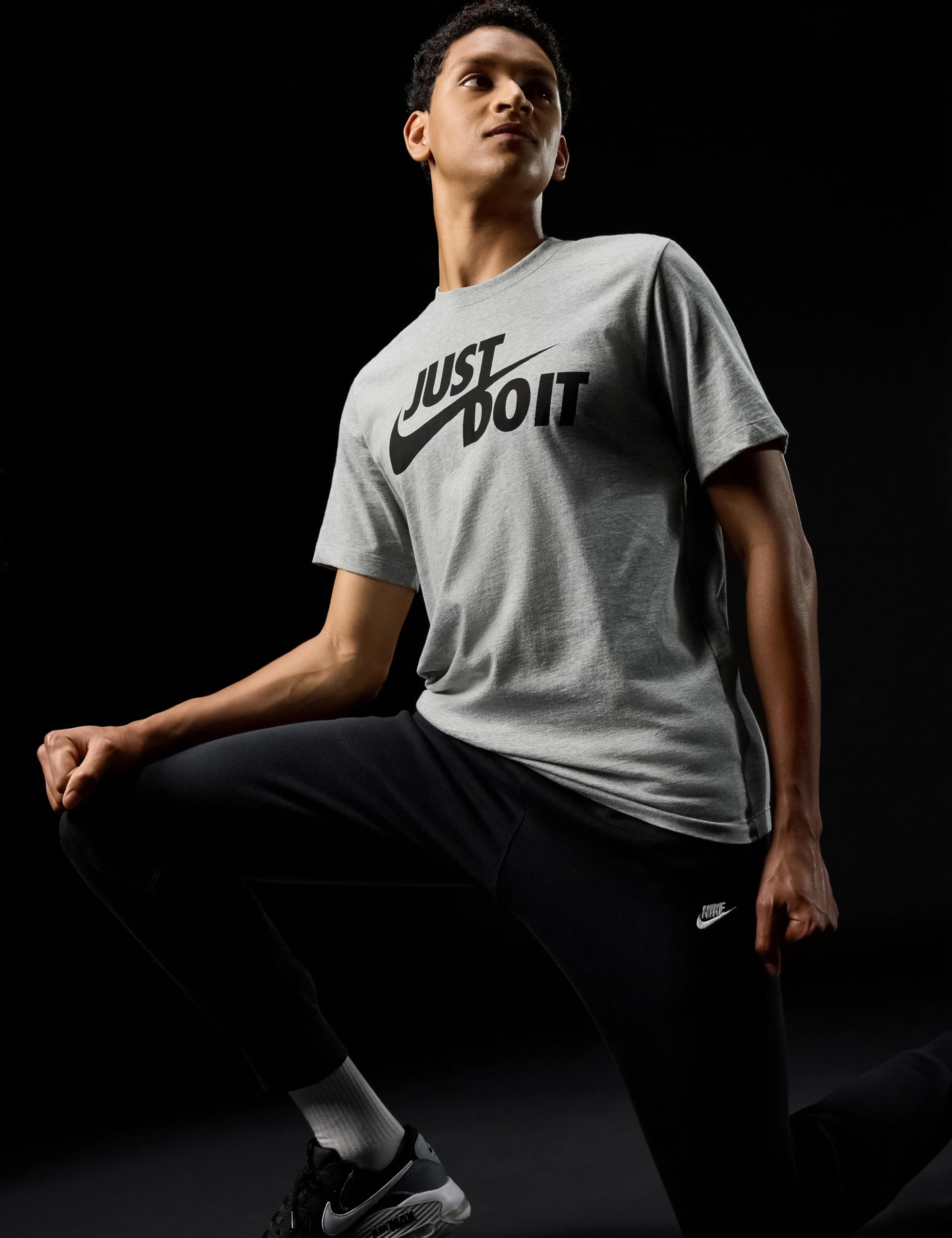 Nike Men's Just Do It Sportswear T-Shirt