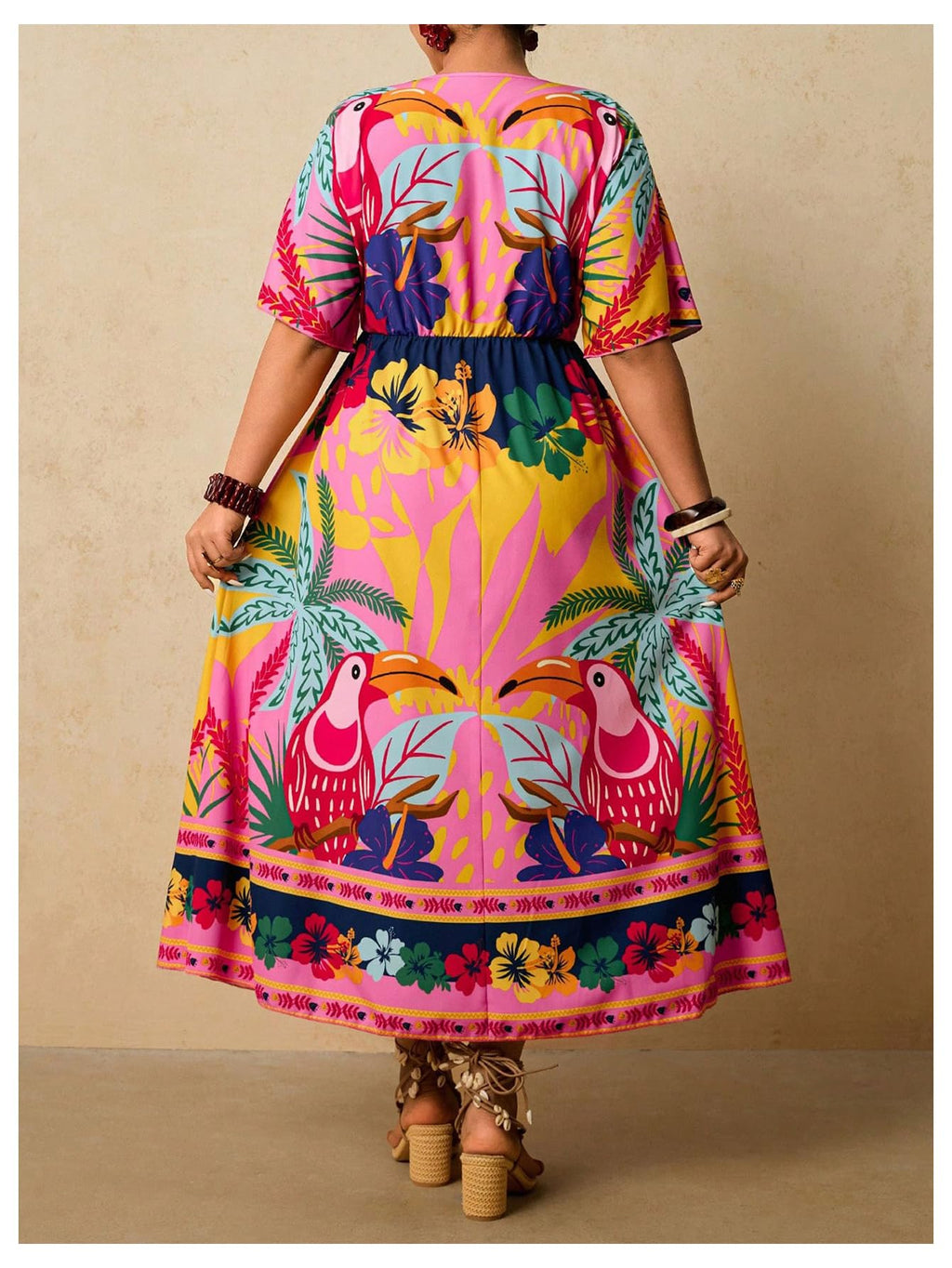 Floerns Women's Plus Size Boho Hawaiian Tropical Dresses V Neck Short Sleeve Floral A Line Long Dress Vacation Beach Outfits