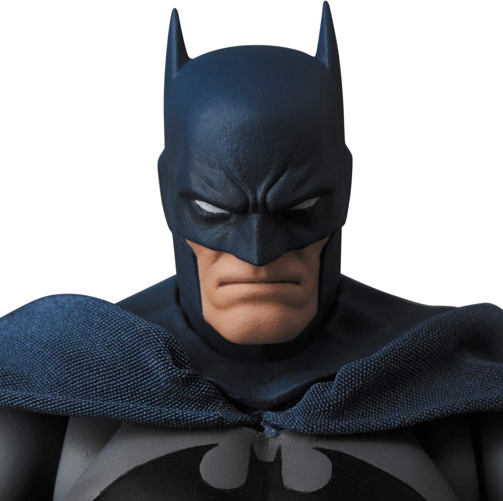 DC Comics: Batman Hush Mafex Action Figure