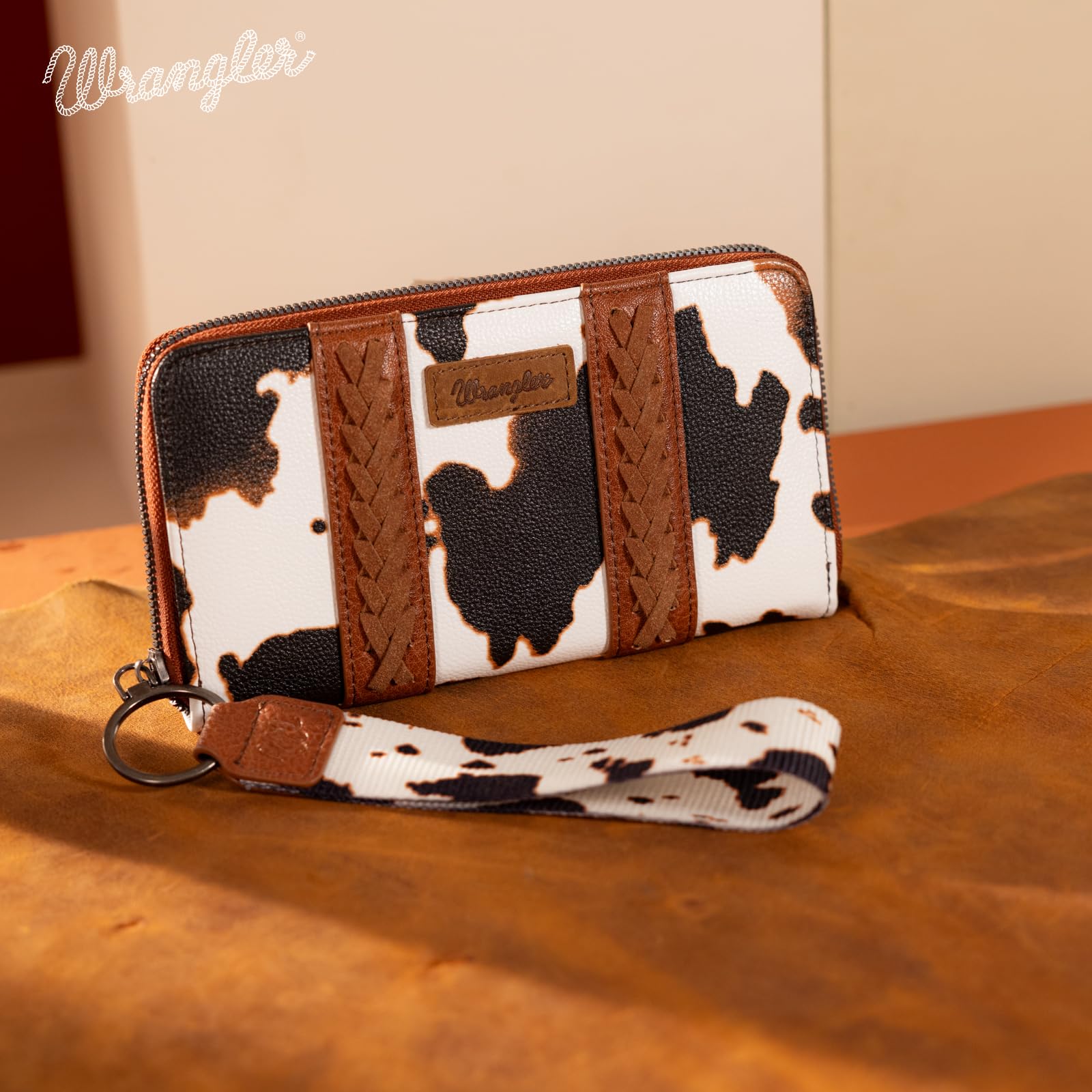 Wrangler Wallet Purse for Women Western Aztec Clutch Wristlet Wallet with Credit Card Holder