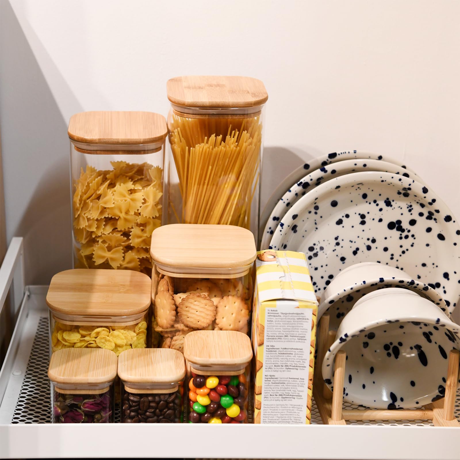 SHOWIN 73oz Glass Pasta Storage Jars, Tall Glass Jars with Bamboo Lids, Spaghetti Container, Set of 3, Kitchen Storage Containers for Pasta, Pantry Organizers