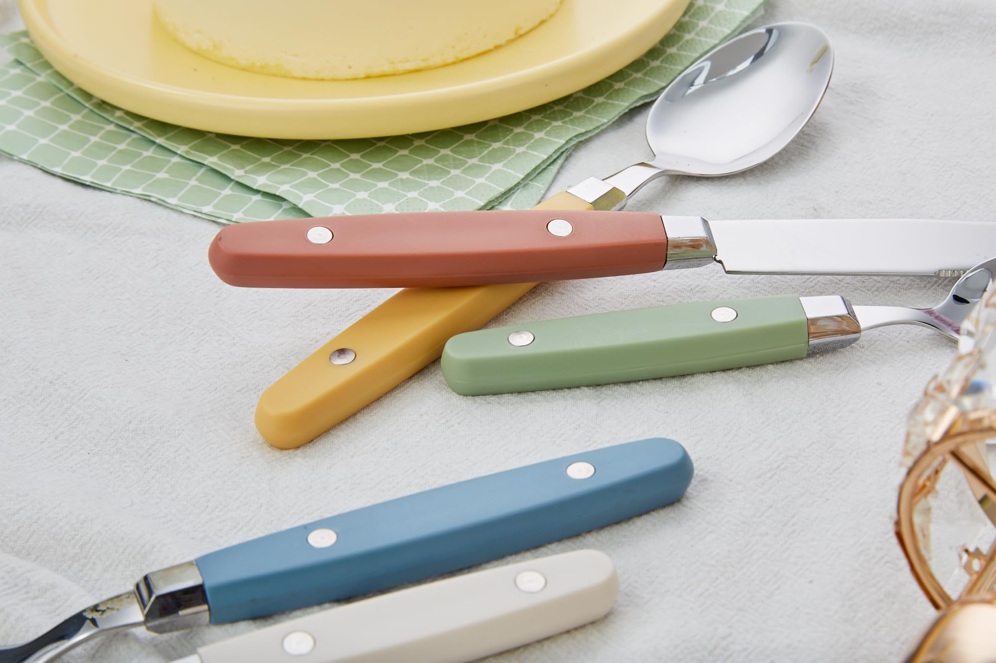 ANNOVA Silverware Set, Retro/Rivet Colorful Stainless Steel Tableware Kitchen Flatware Set Utensils, Includes Dinner Knives, Forks, Spoons, Salad Forks & Dessert Spoons (Brown, 20 Pieces)