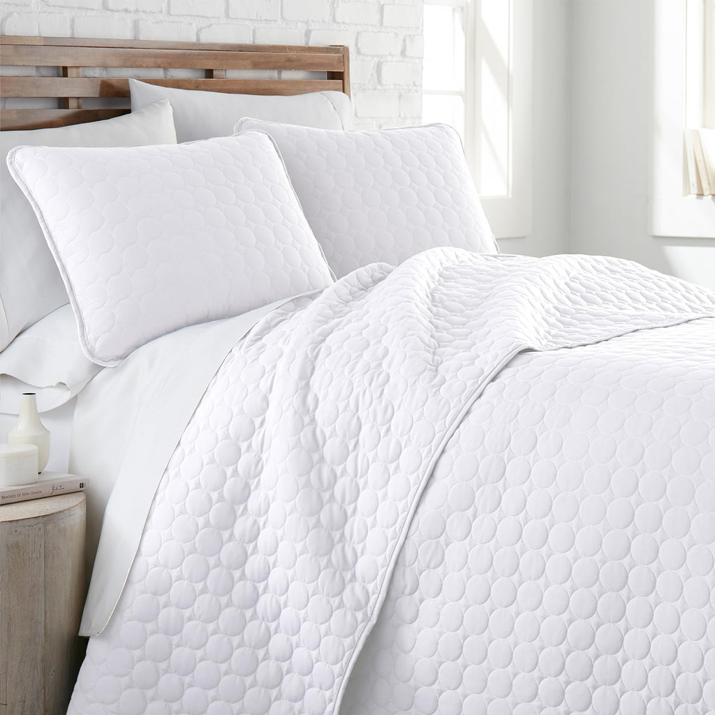 Southshore Fine Living, Inc. XL Twin Quilt Set, Microfiber Quilted Bedspread, White Bedding Twin Coverlet w/Pillow Sham, Pet Hair Resistant Bedding Coverlet Set, Quilted Coverlet, Bright White Quilt