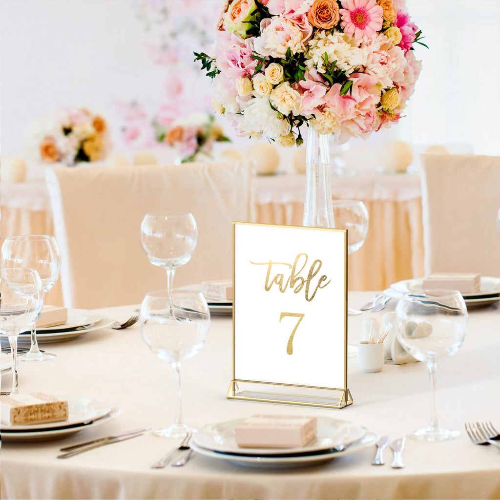NIUBEE 6Pack 6 x 4 Horizontal Clear Acrylic Sign Holder with Gold Borders, Double Sided Table Menu Stands Picture Frames for Wedding Table Numbers, Restaurant Signs, Photos and Art Display