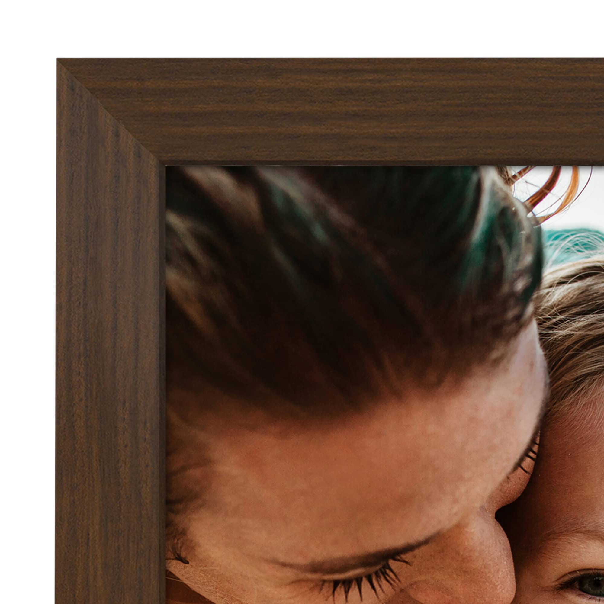 Americanflat Hinged 4x6 Picture Frame with Shatter-Resistant Glass - Double Picture Frames with Engineered Wood - Signature Collection - Photo Frame for Tabletop Display - Black