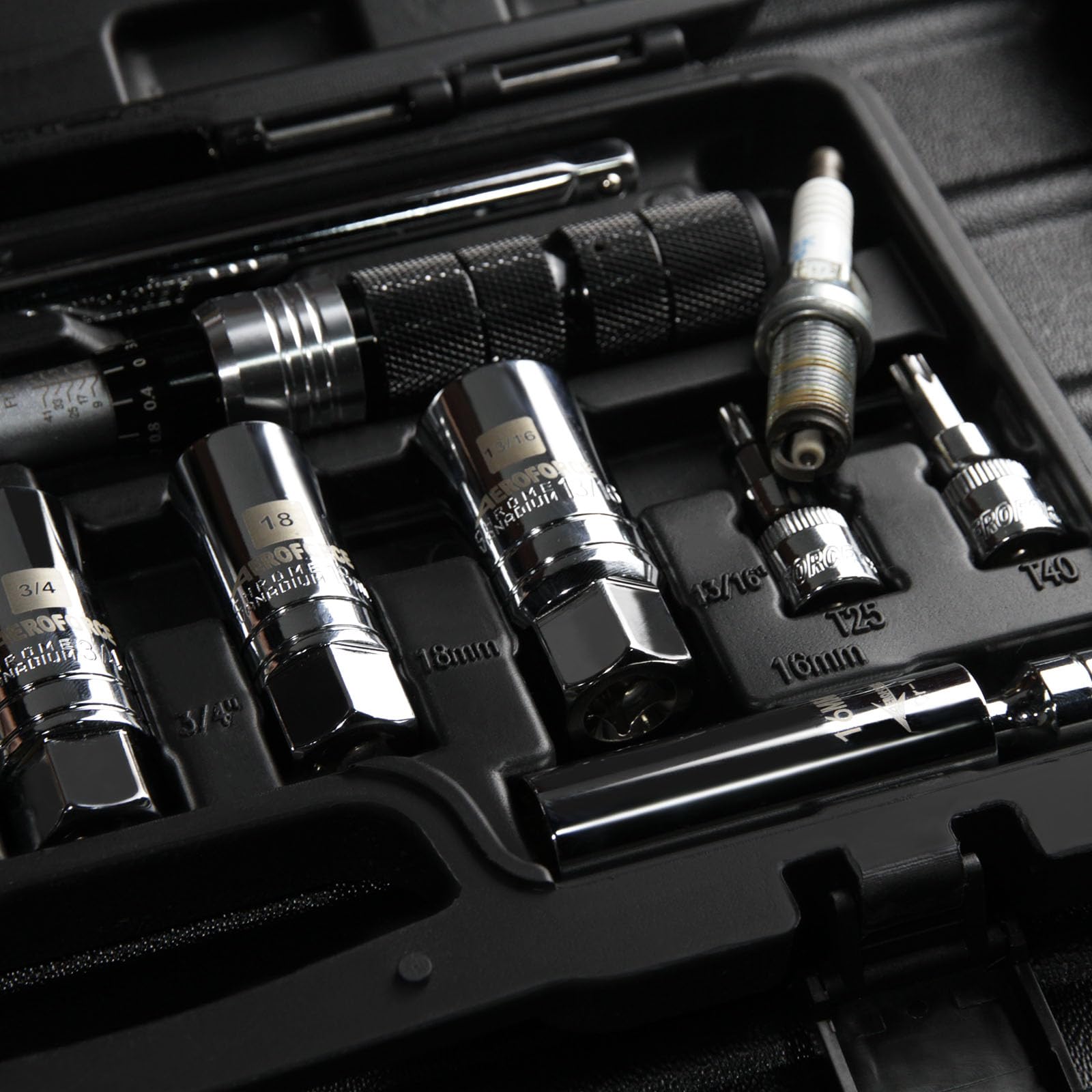 AEROFORCE 3/8-Inch Drive Spark Plug Socket Set 8PCS - Includes 6 Point Sockets 5/8-inch, 3/4-inch and 13/16-inch, 12 Point Sockets 14mm&18mm, 2 Extension Bars,Universal Joint