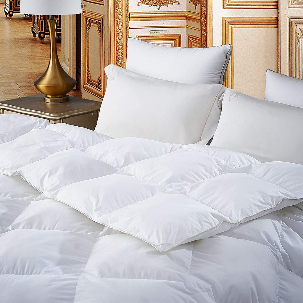 Luxurious All-Season Luxury Siberian Goose Down Pinch Pleated Comforter Duvet Insert 1200 Thread Count 120 X 98 inches, 100% Egyptian Cotton Down Feather Comforter (Palatial King, White)