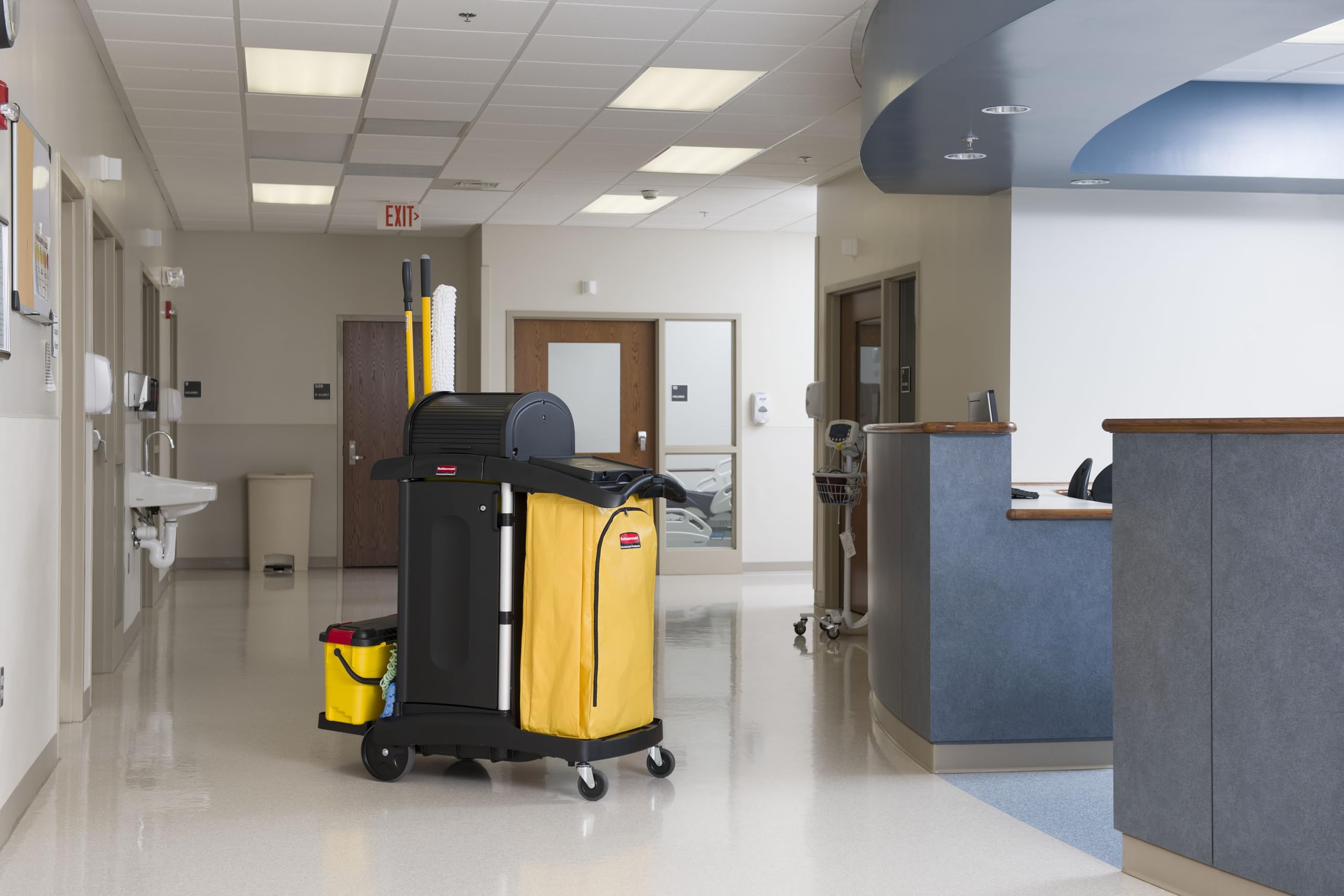 Rubbermaid Commercial Products Cleaning Cart Bag 30-Gallon Yellow Collecting Refuse or Laundry Items Janitorial and Housekeeping Carts Zippered Front