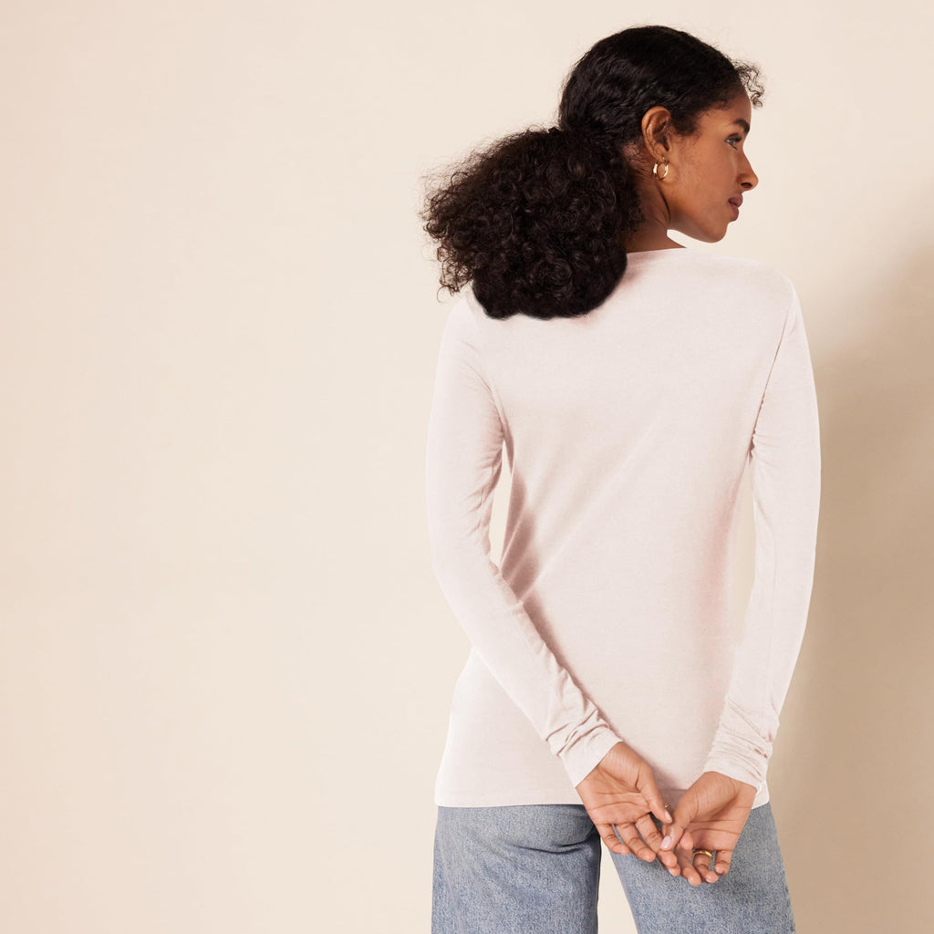 Amazon Essentials Women's Regular-Fit Long-Sleeve Crewneck T-Shirt (Available in Plus Size)