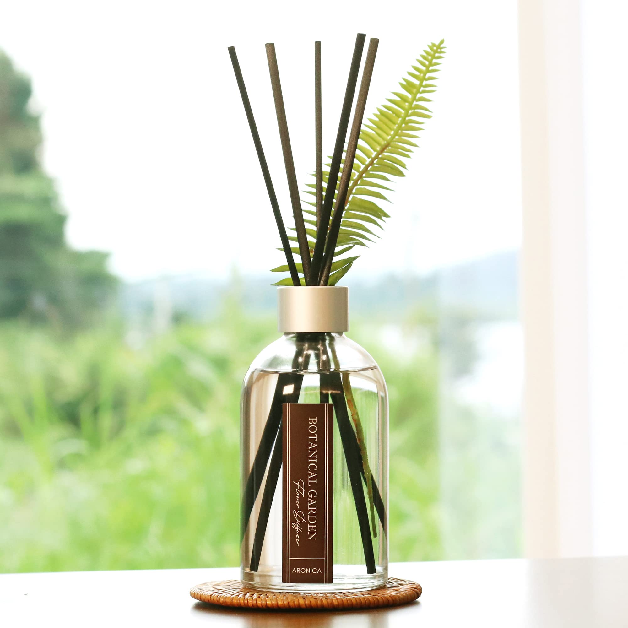 Aronica Modern Christmas Décor, Christmas Smells for House, Holiday Pine Aesthetic Diffuser, Simple Scents Evergreen Trees Boho, Cozy Office Decor for Holiday, Winter Bathroom Decor