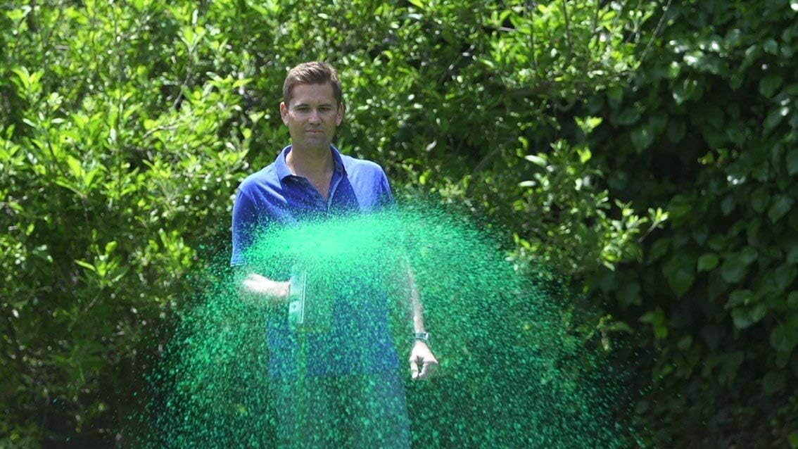 Hydro Mousse Liquid Lawn Kit with Spray n' Stay Technology (High Performance Grass Blend)