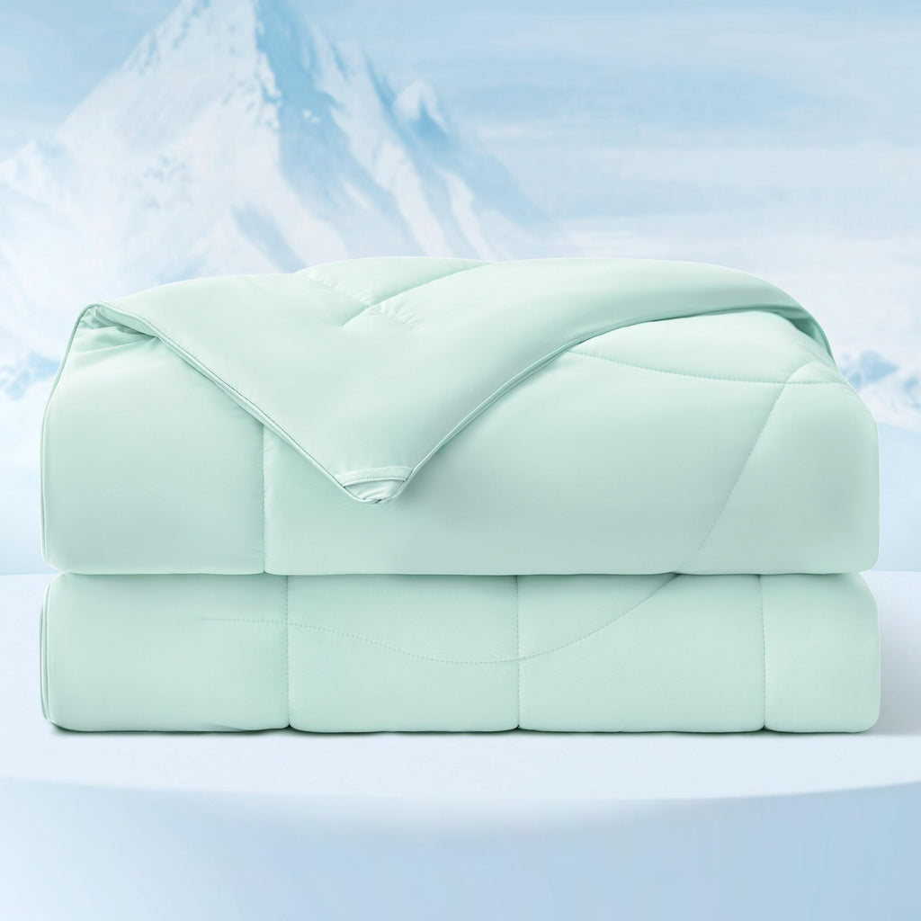 Bedsure Cooling Comforter King Size - Cooling Blankets for Hot Sleepers, Lightweight Comforter for Summer with Dual-Sided Cool Tech, Soft Breathable Cold Blanket for Sleeping, Grey, 102x90 Inches