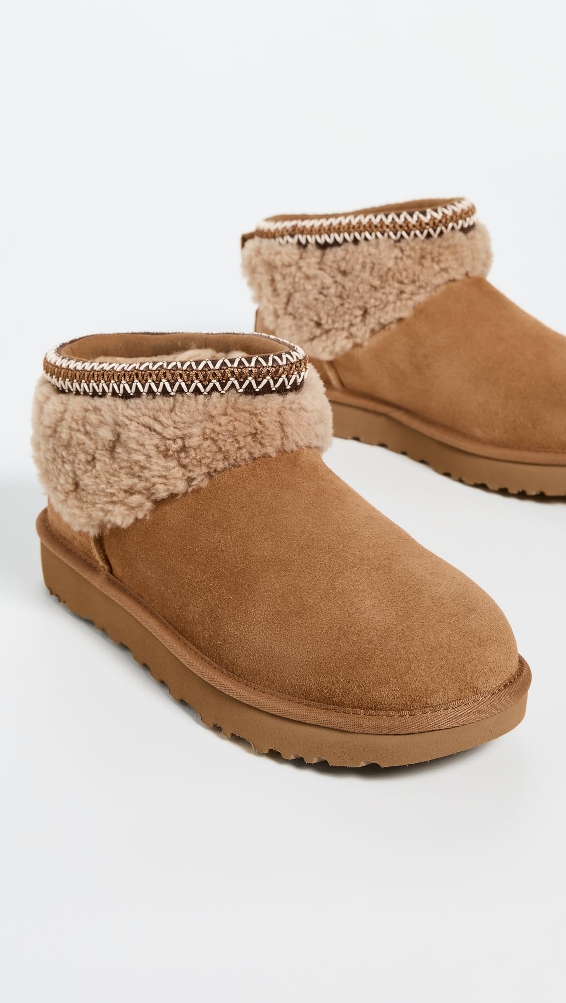 UGG womens Classic Ultra Mini Maxi Curly