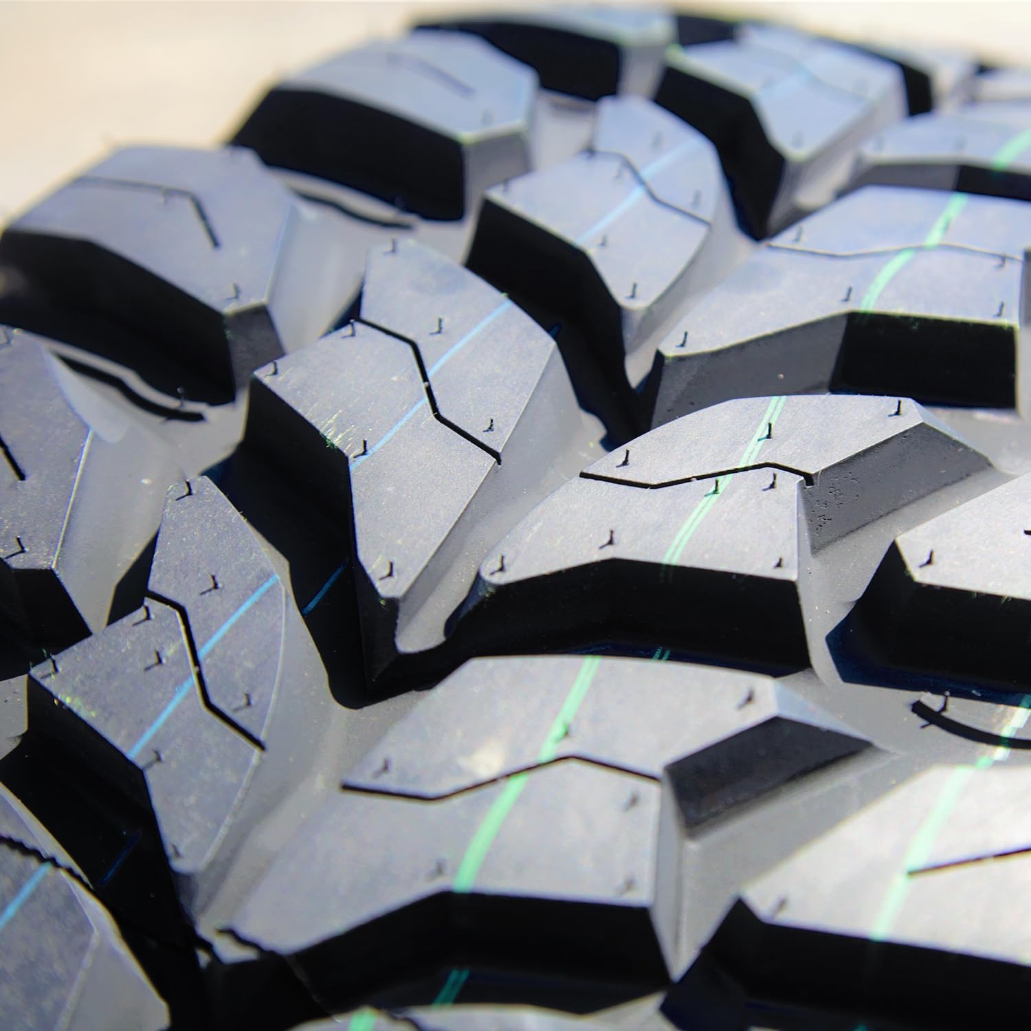 Crosswind M/T Mud-Terrain Radial Tire-LT285/70R17 121/118Q LRE 10-Ply